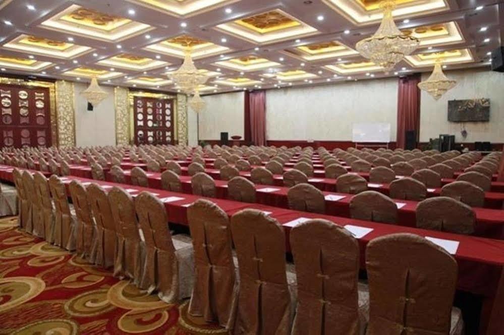 Shijiazhuang Shen Zhou 7 Star Hotel Buitenkant foto